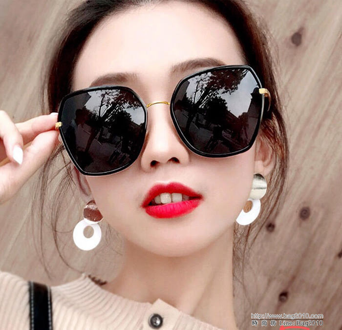 CHANEL香奈兒 2019新款 偏光女士彩色太陽鏡 進口寶麗來偏光鏡片 X0018  lly1656